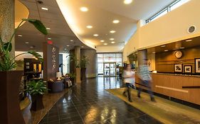 Hampton Inn & Suites Crosstown Center  3*